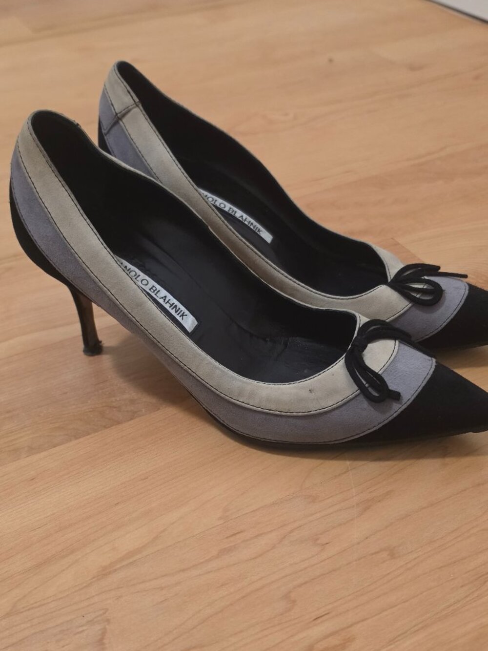 Manolo Blahnik suede pumps